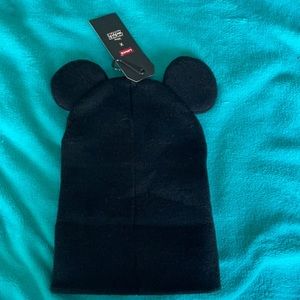 Disney Levi’s Mickey beanie